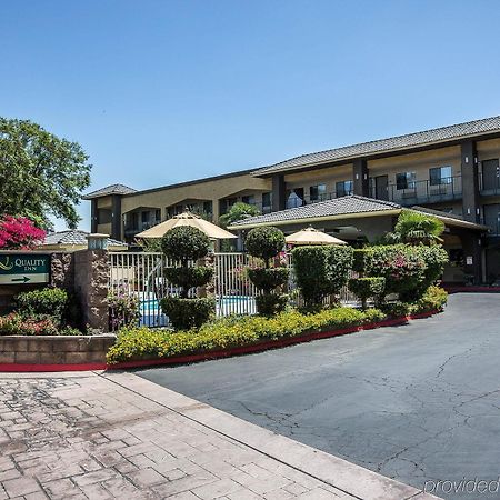 Quality Inn Ontario Airport Convention Center Bagian luar foto
