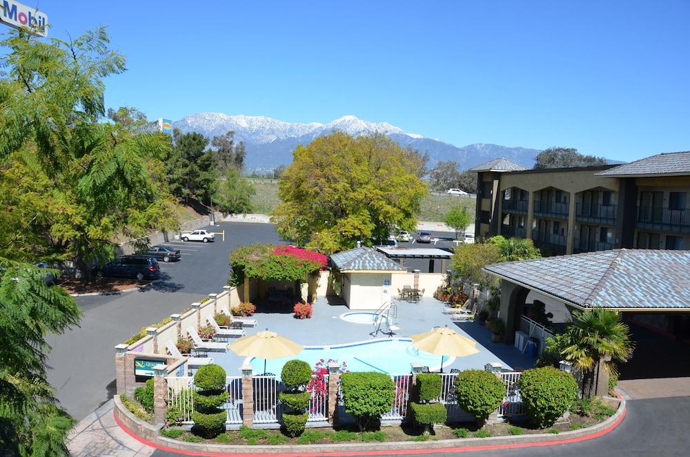 Quality Inn Ontario Airport Convention Center Bagian luar foto