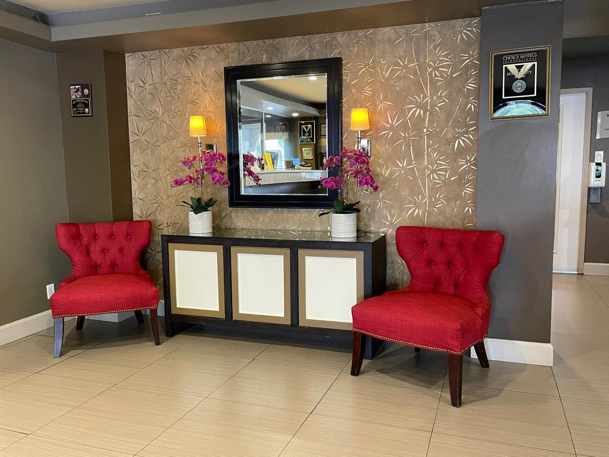Quality Inn Ontario Airport Convention Center Bagian luar foto